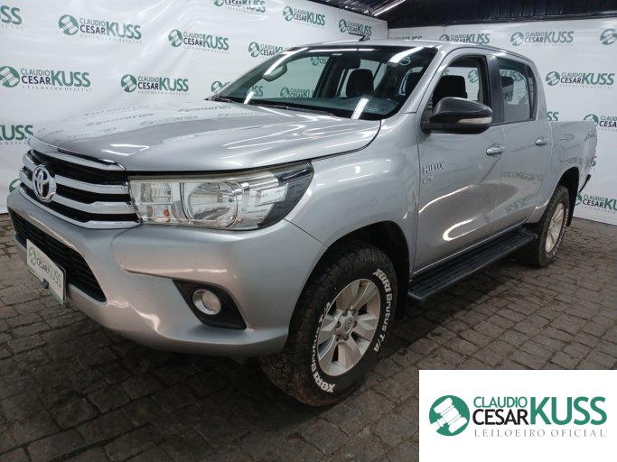 TOYOTA HILUX CD 16/17