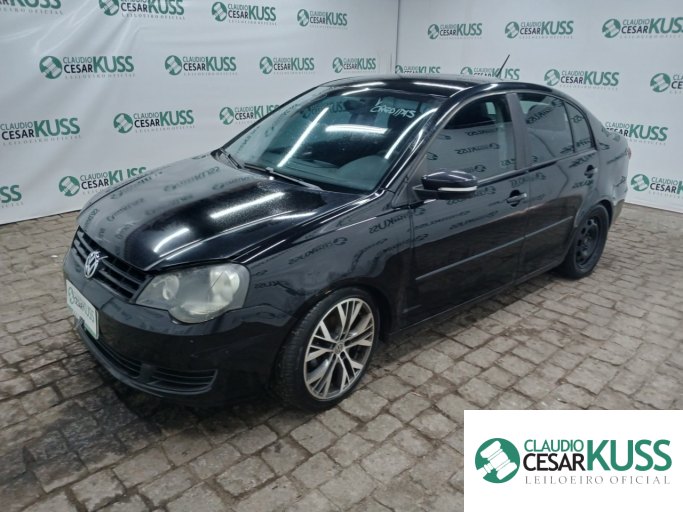 VOLKSWAGEN POLO 12/13