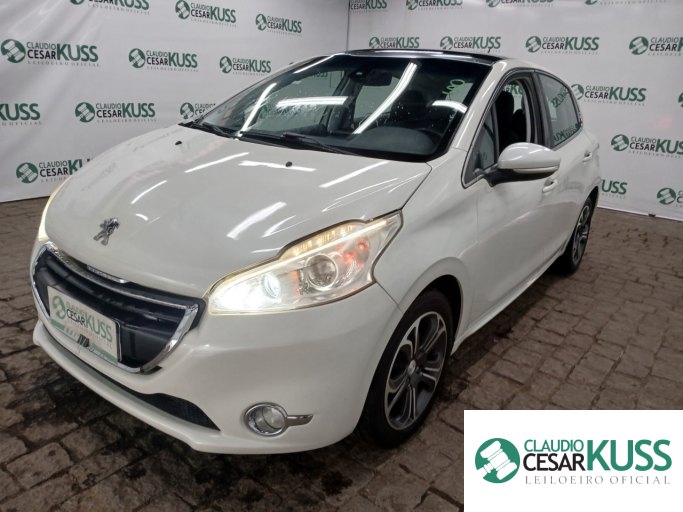 PEUGEOT 208 13/14